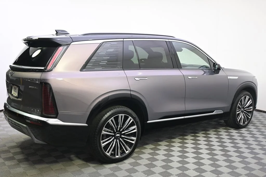 2026 Cadillac VISTIQ Premium Luxury - Photo 7