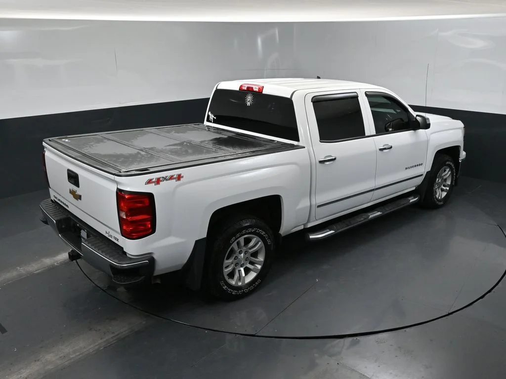 Used 2014 White Chevrolet LTZ image 16