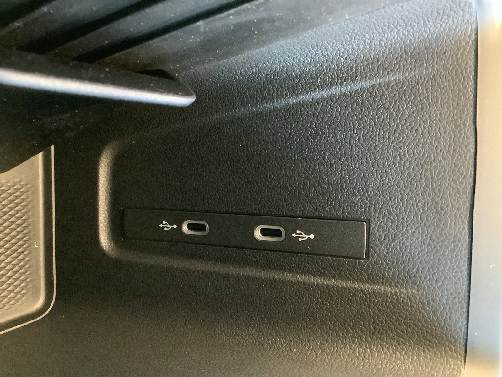 New 2026 DEEP BLACK Volkswagen S image 21