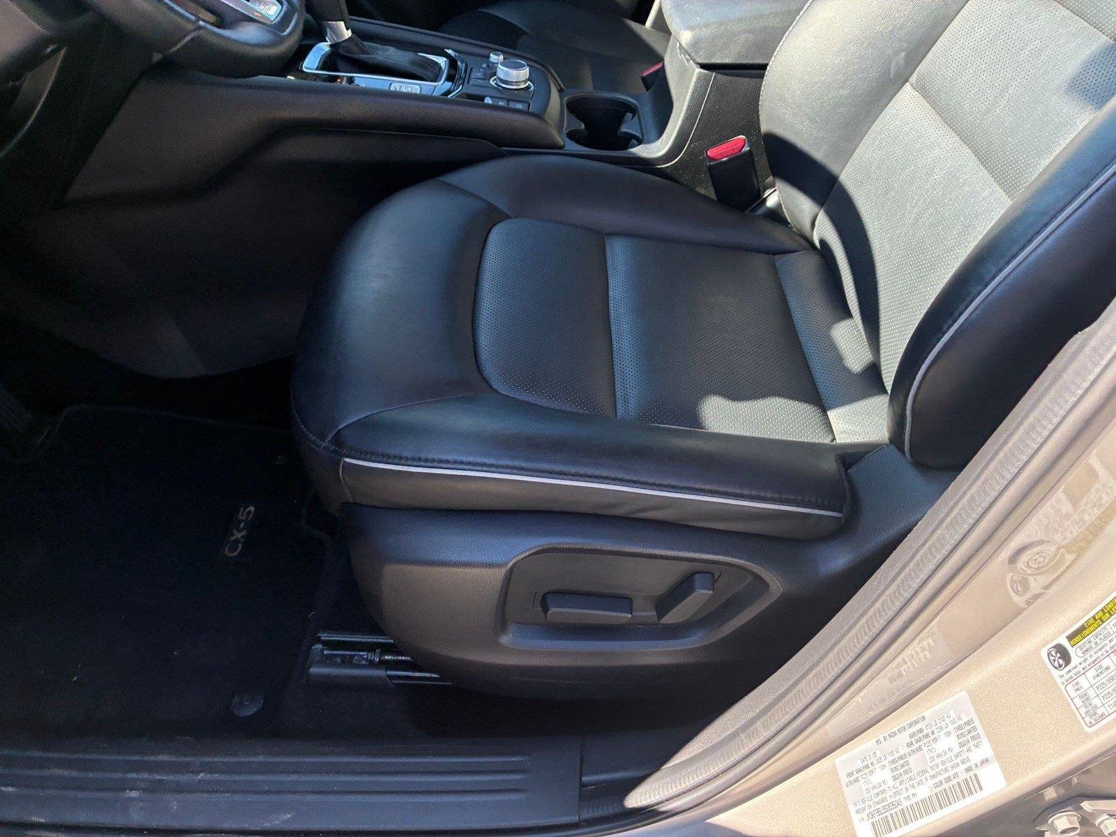 Used 2025 Platinum Quartz Metallic Mazda 2.5 S Select Package image 16