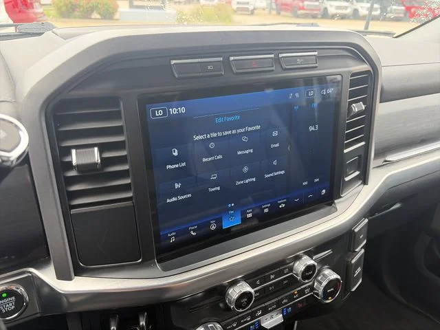 Used 2022 White Ford Lariat image 21