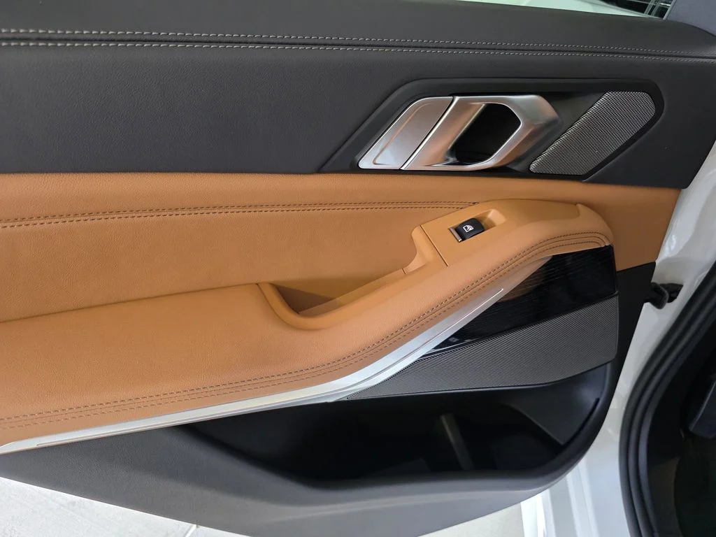 New 2026 Alpine White BMW sDrive40i image 14