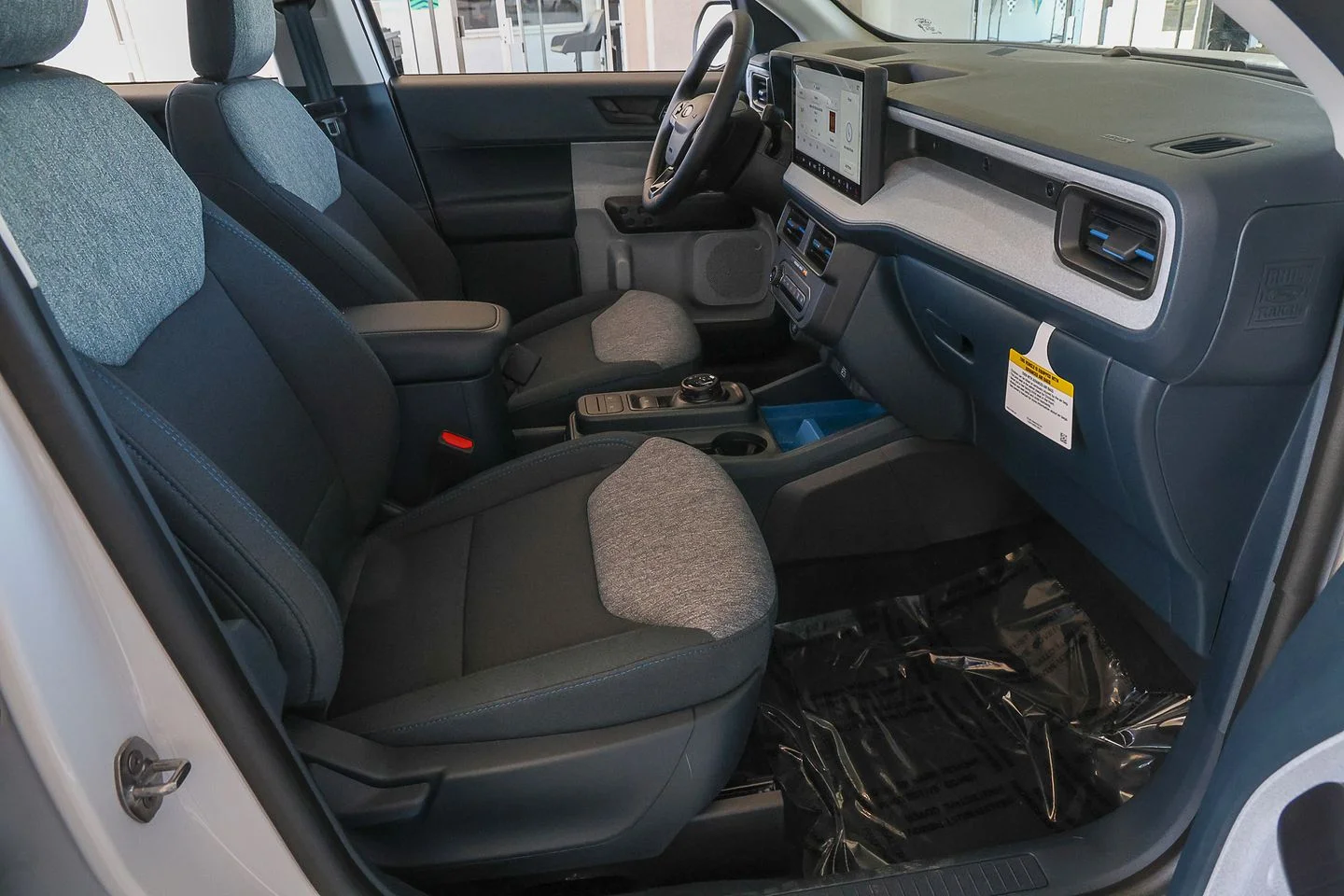 New 2026 Oxford White Ford XLT image 34