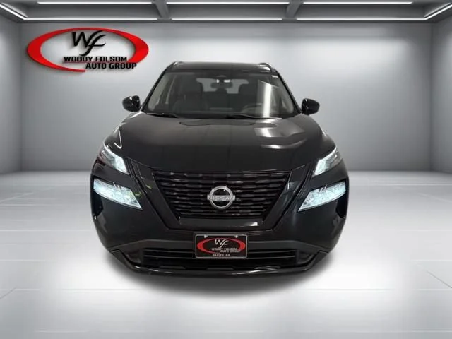 Used 2023 Black Nissan SV image 2