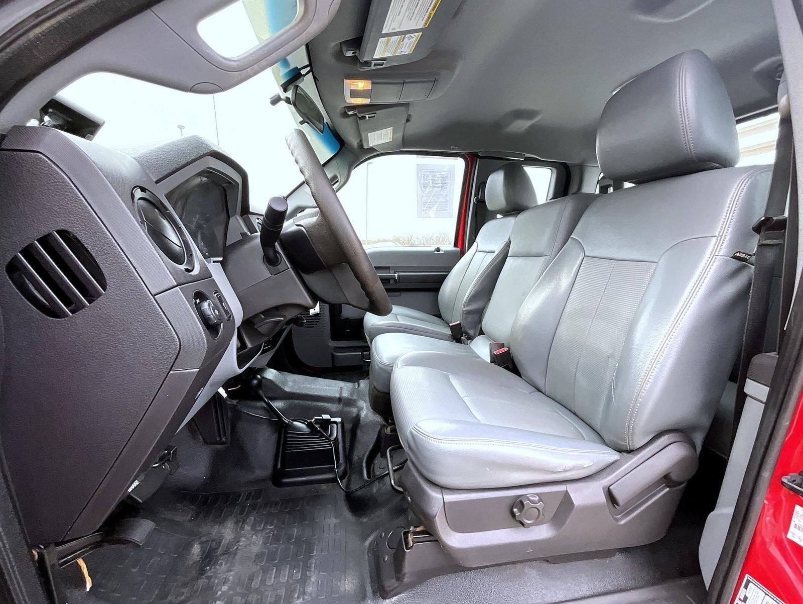 Used 2015 Red Ford XL image 10
