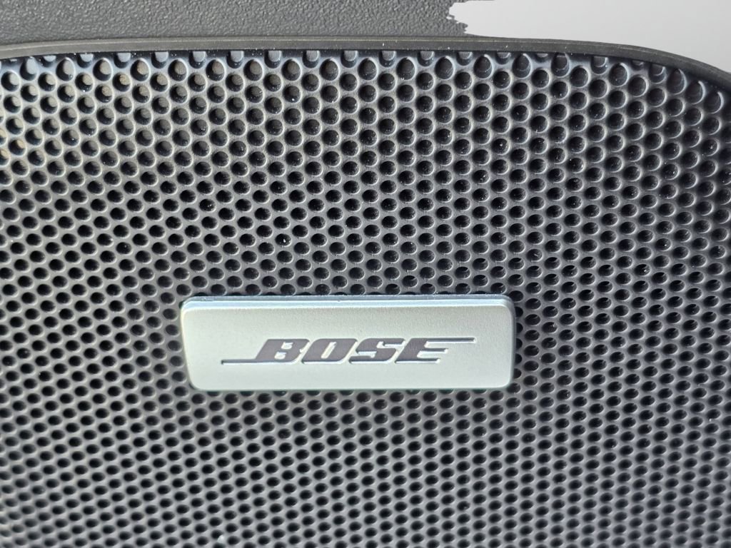 Used 2021 Summit White GMC AT4 image 18