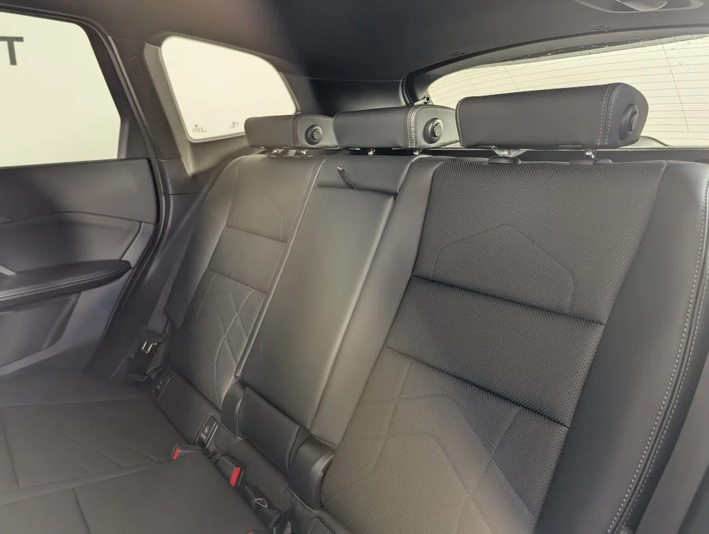 New 2026 Silver BMW xDrive28i image 15