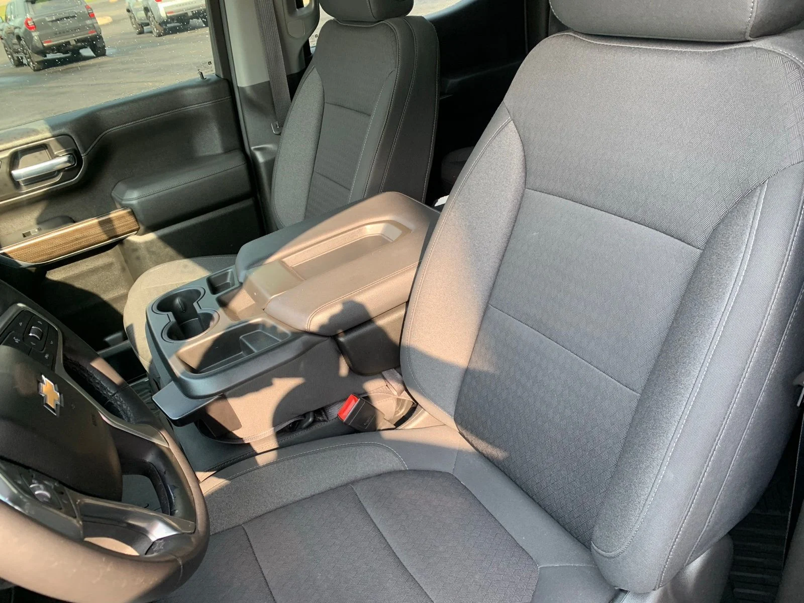 2021 Chevrolet Silverado 1500 LT - Photo 7