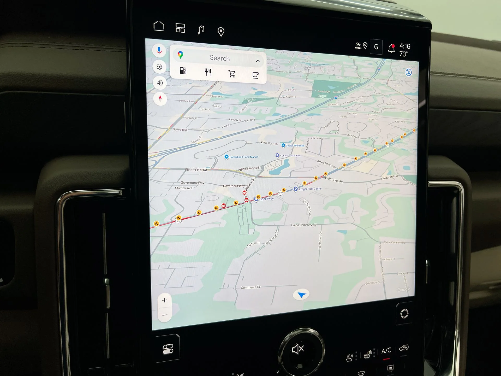 2026 GMC Yukon Denali - Photo 70