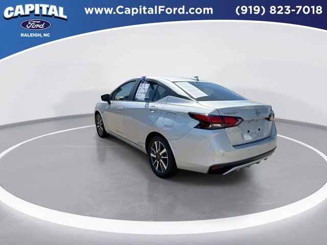 Used 2025 Silver Nissan 1.6 SV image 6
