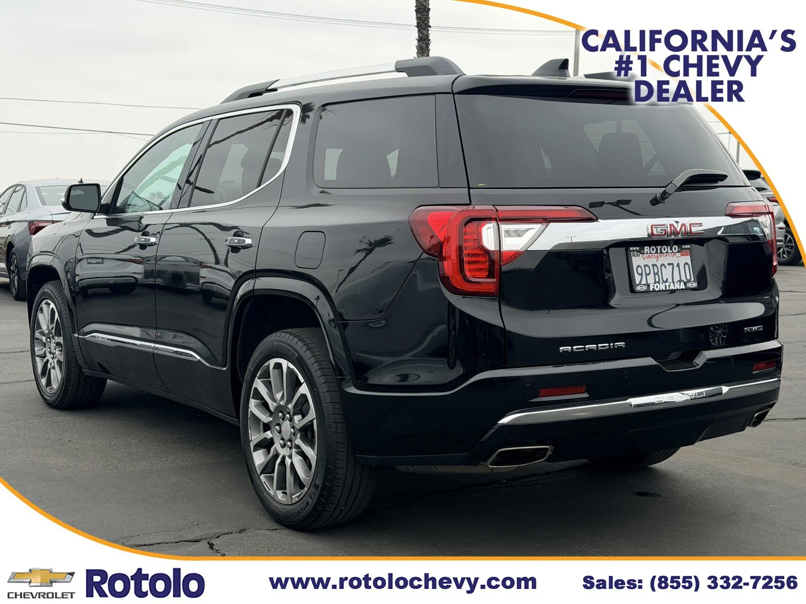 Used 2023 Ebony Twilight Metallic GMC Denali image 4
