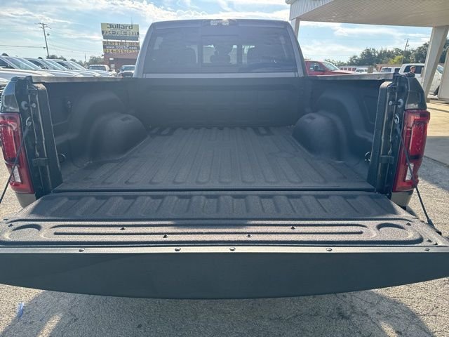 2025 RAM 2500 Tradesman - Photo 7