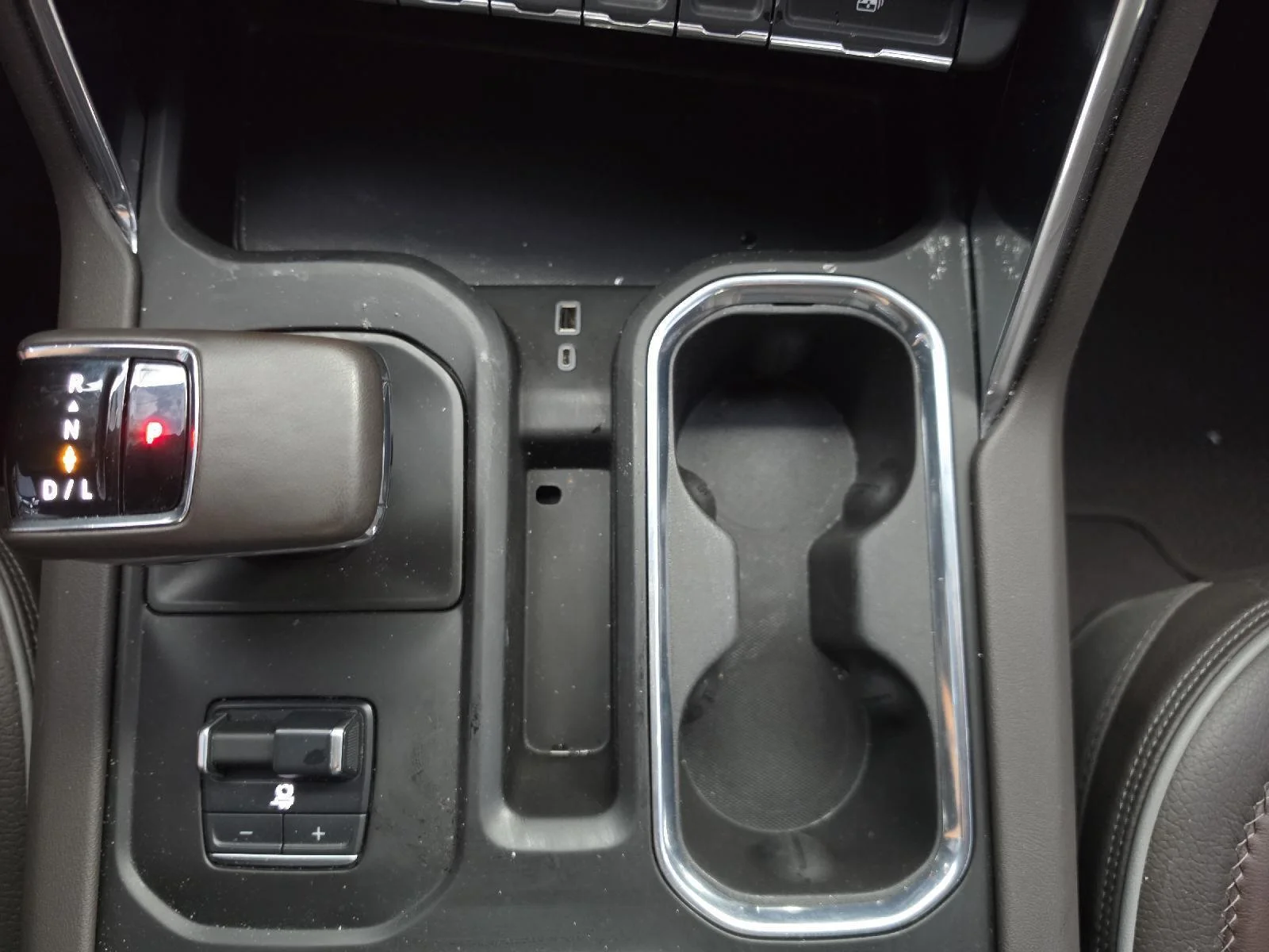 Used 2023 Volcanic Red Tintcoat GMC Denali image 54