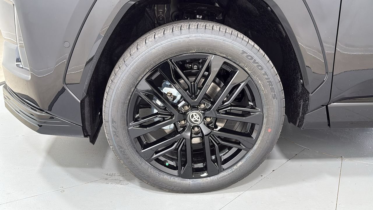 New 2026 Midnight Black Metallic Toyota  XSE image 24