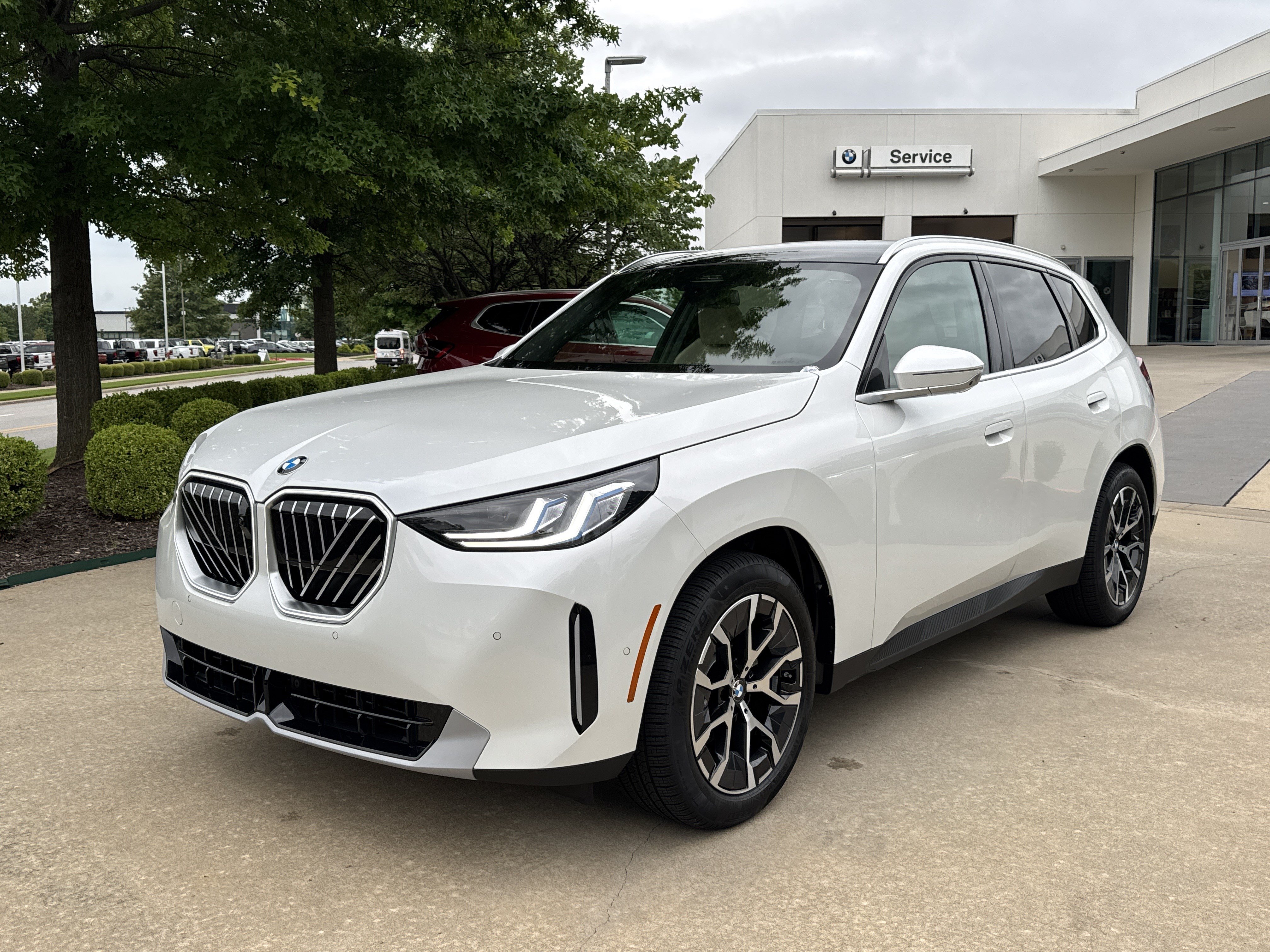 2026 BMW X3 30 XDRIVE's photo