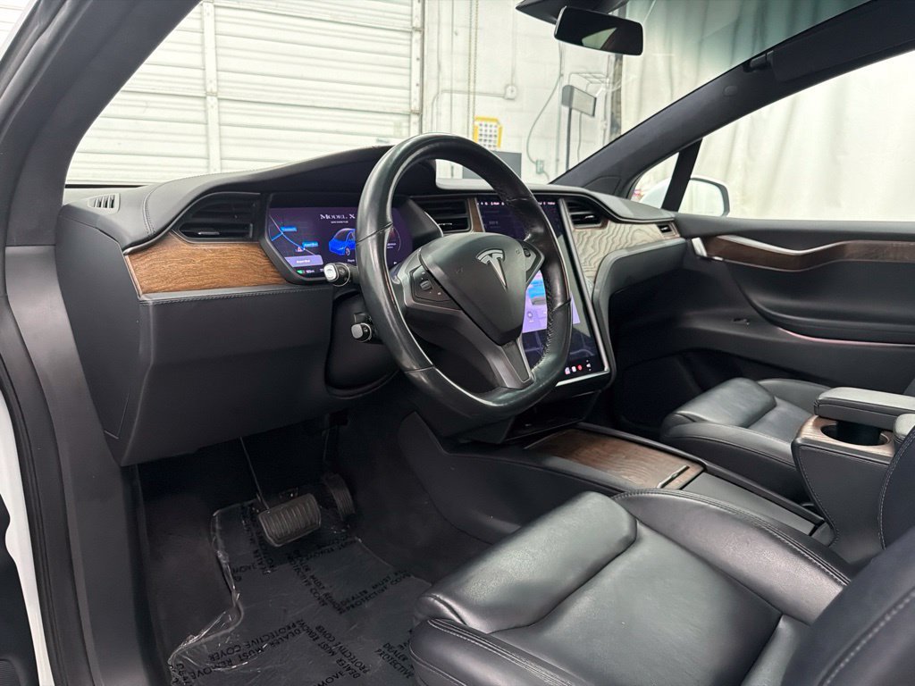 Used 2020 White Tesla Long Range image 12