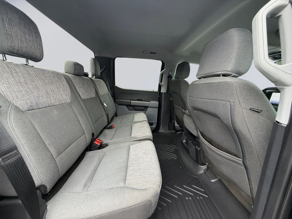Used 2023 Black Ford XLT image 20