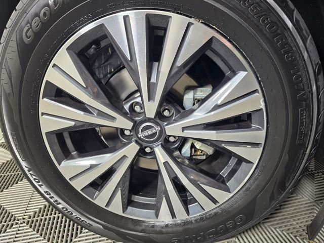 Used 2023 Pearl White Nissan SV image 2