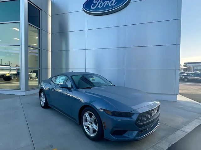 2026 Ford Mustang EcoBoost Fastback's photo
