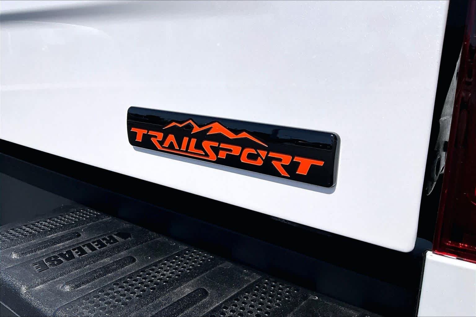 New 2026 Platinum White Pearl Honda TrailSport image 15
