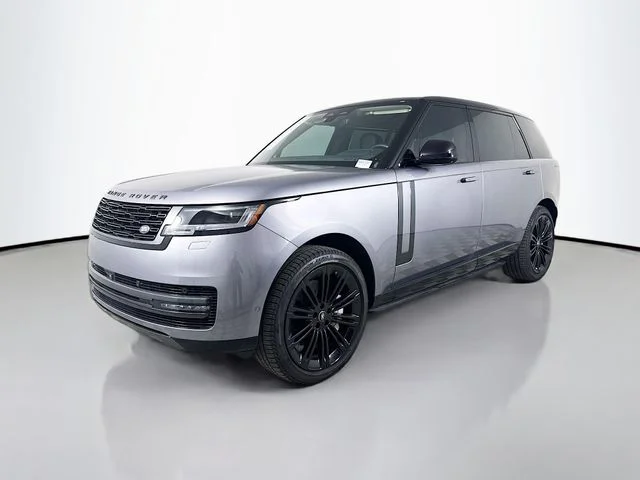Used 2025 Gray Land Rover SE image 1