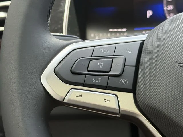 New 2026 Gray Volkswagen 1.5T SE image 10