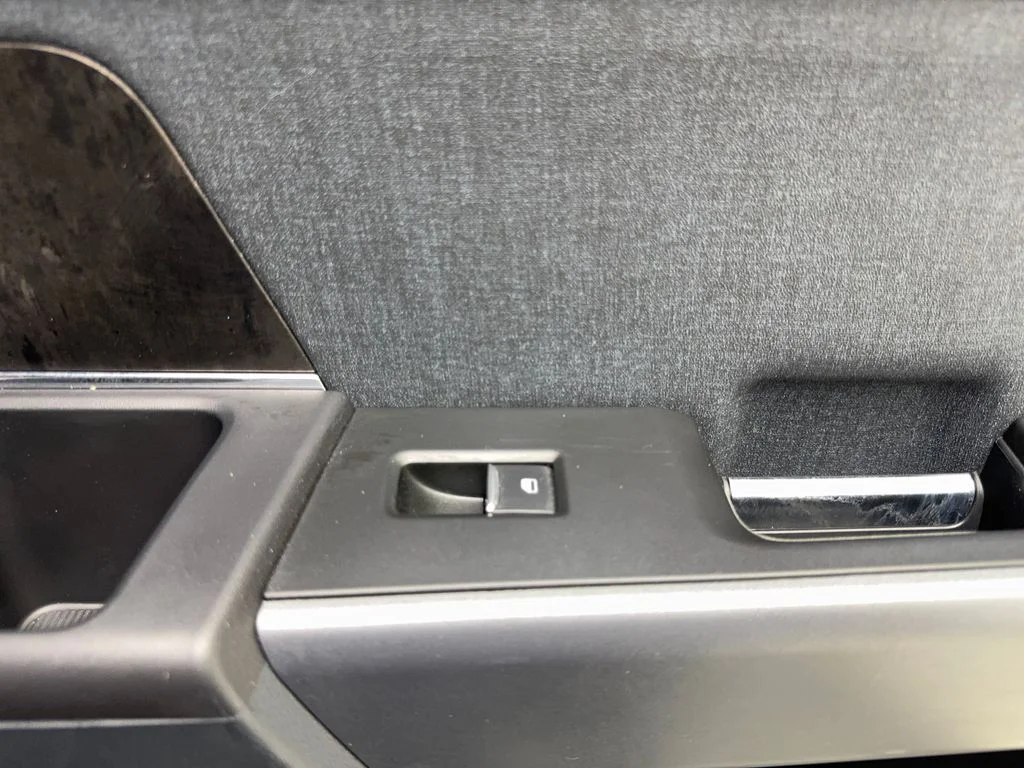 Used 2022 Silver Ford Lariat image 44