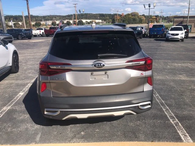 Certified Used 2021 Gray Kia S image 6