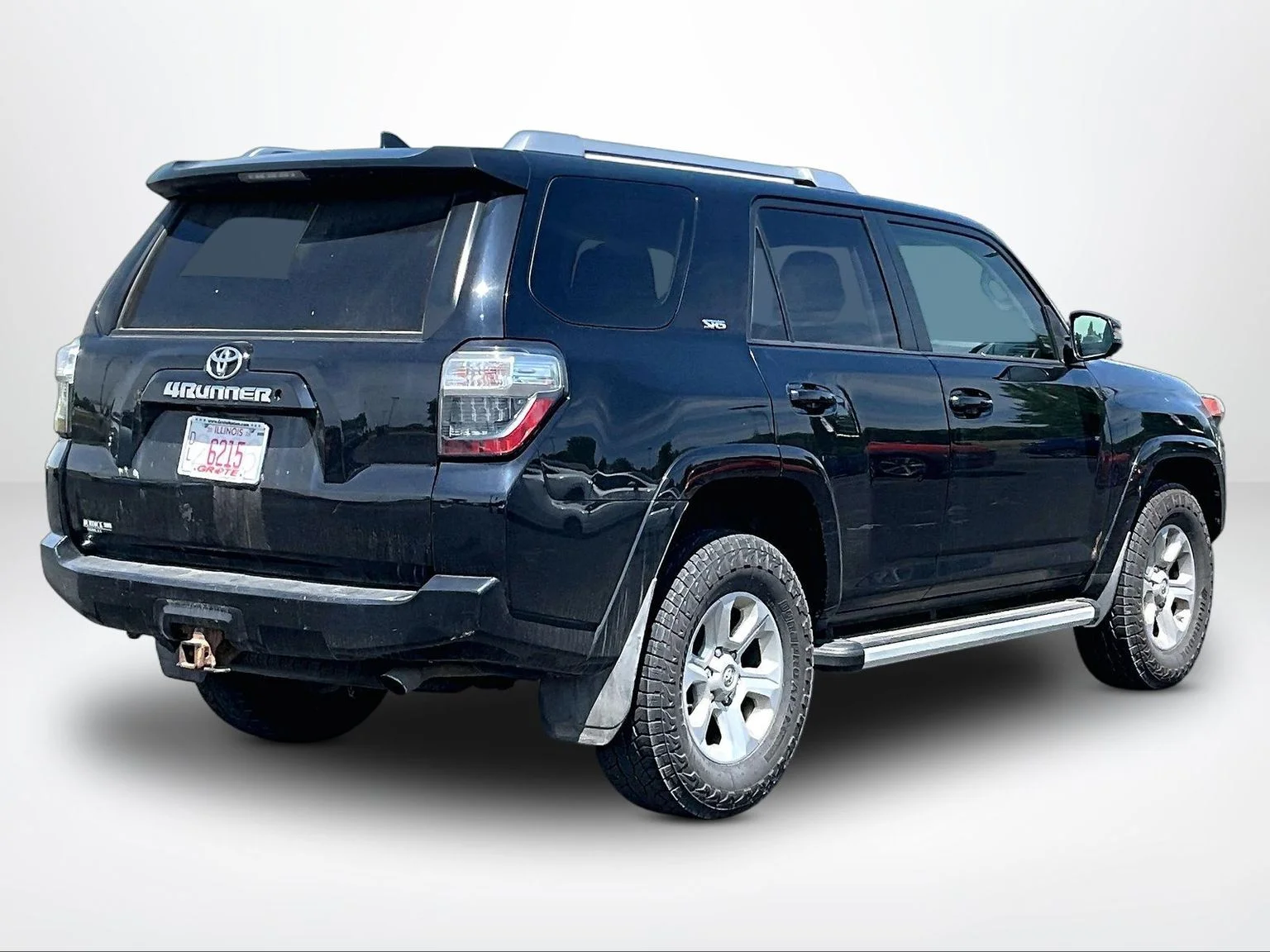 Used 2017 Black Toyota SR5 Premium image 2