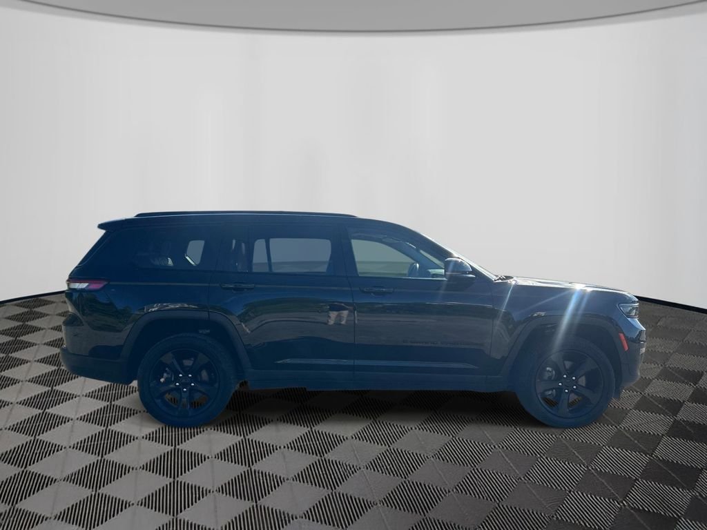 Used 2023 Black Jeep Limited image 6
