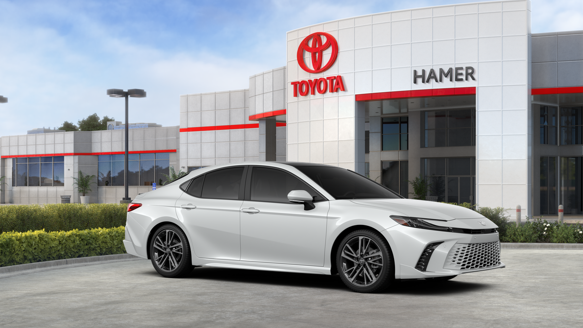 New 2026 Wind Chill Pearl Toyota XSE image 28