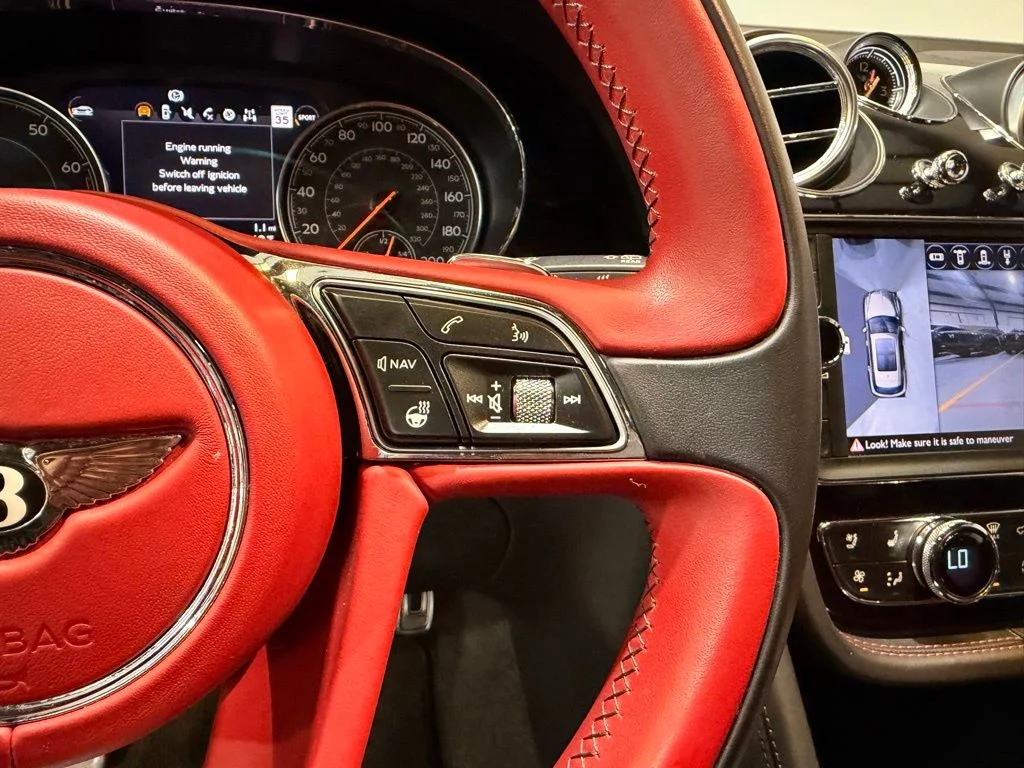 Used 2018  Bentley W12 image 15