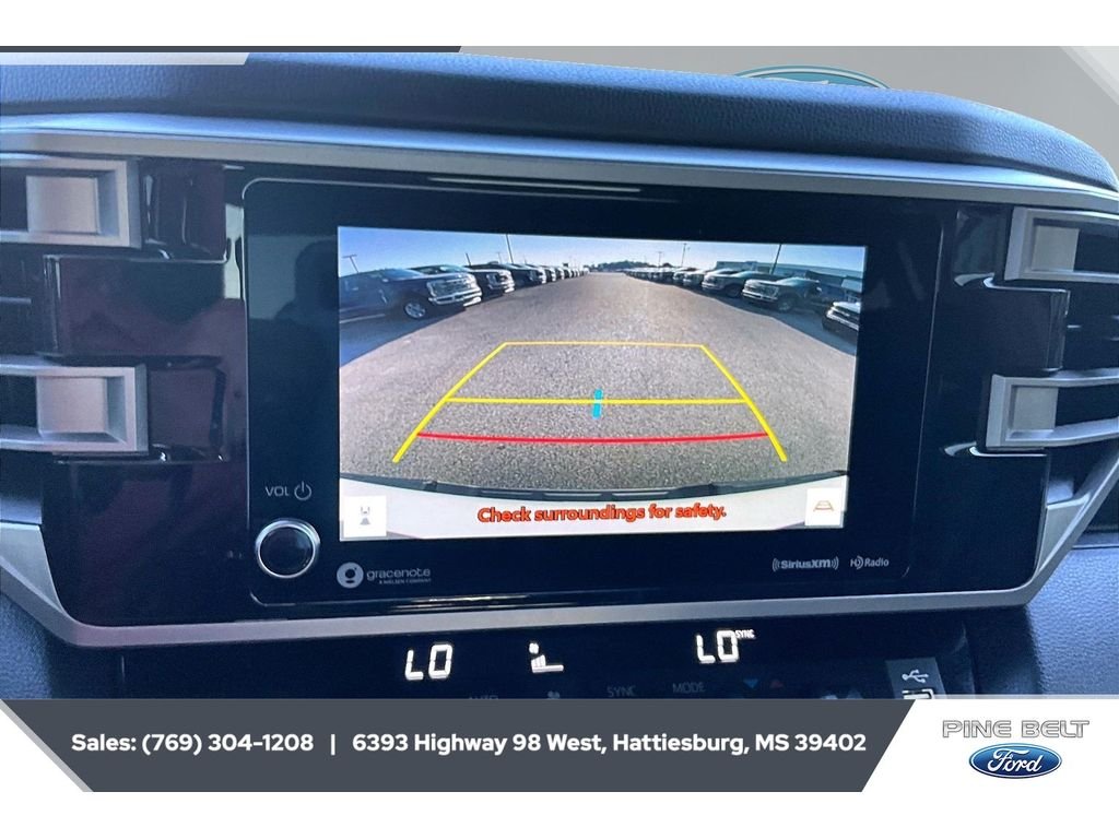Used 2023 Ice Cap Toyota SR5 image 17