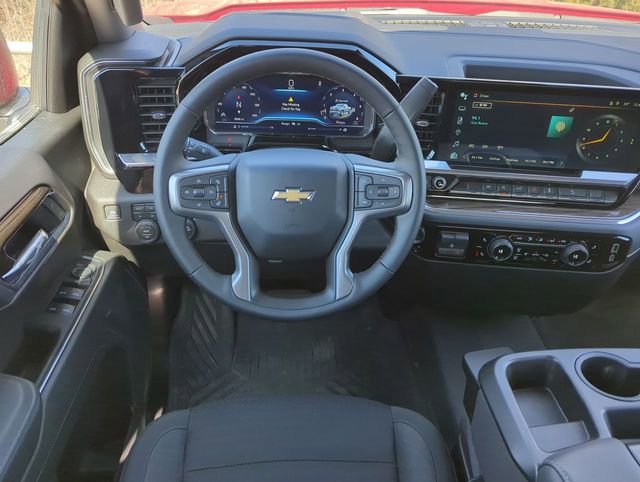 2025 Chevrolet Silverado 1500 LT - Photo 16