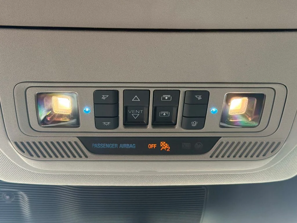 Used 2023 Silver Ford XLT image 36