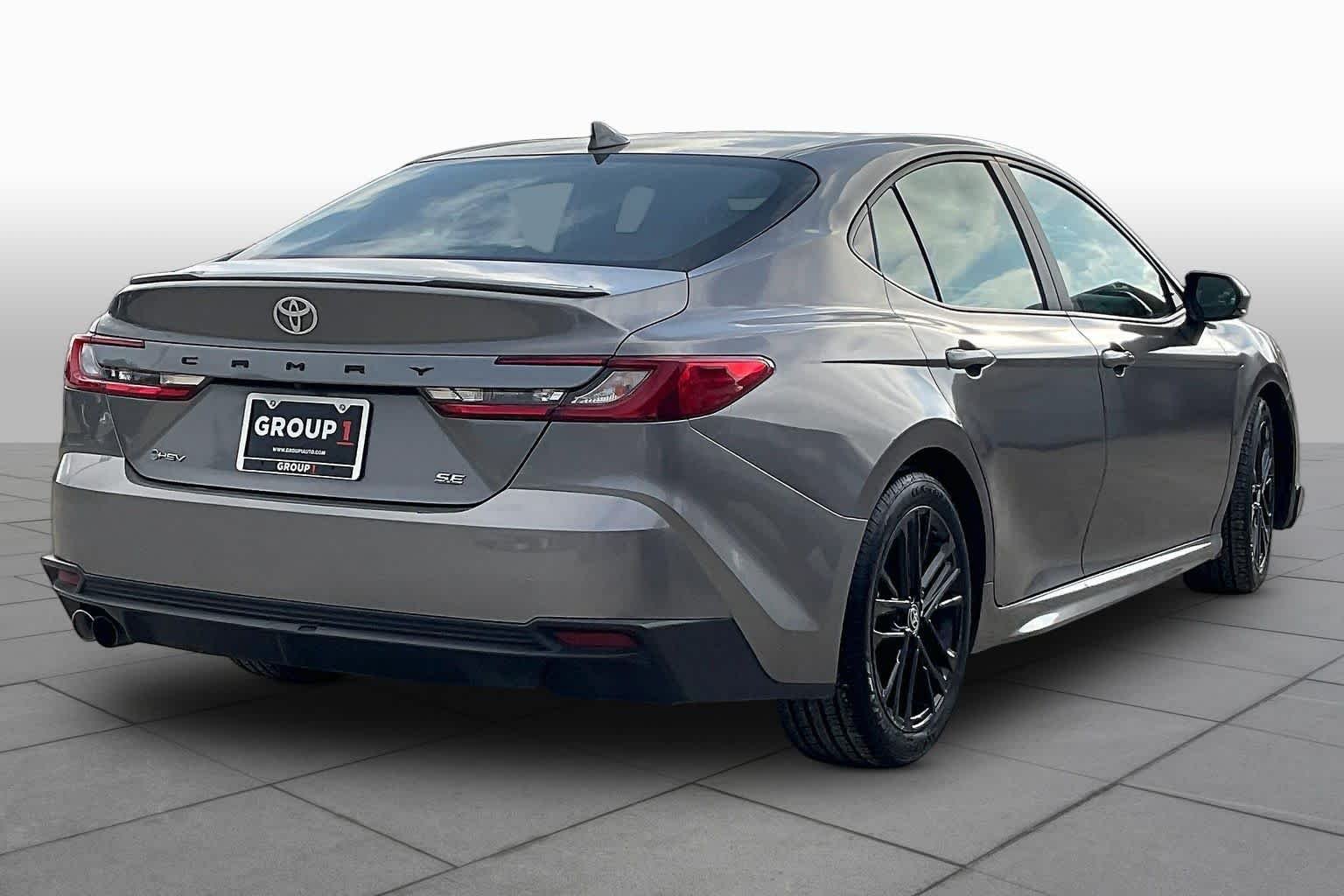Used 2025 Heavy Metal Toyota SE image 13