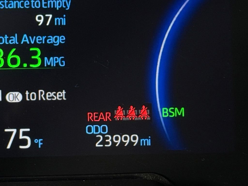 Certified Used 2025 Silver Toyota XLE image 16