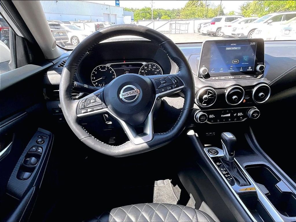 Used 2023 White Nissan SV image 16