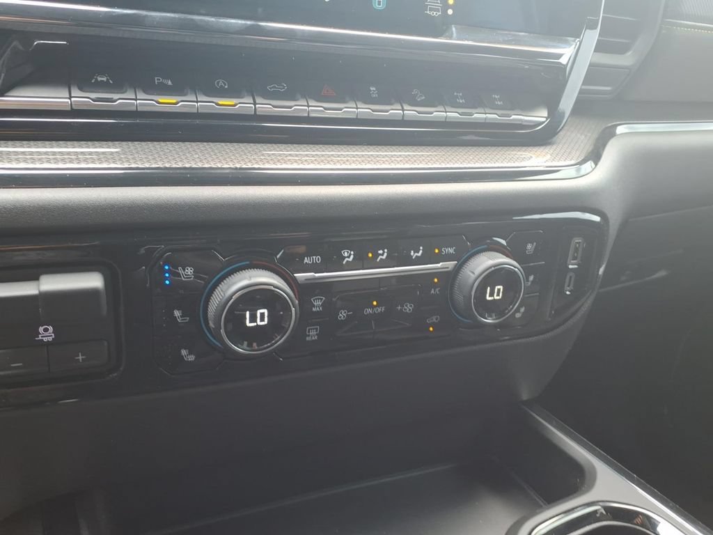 2023 Chevrolet Silverado 1500 ZR2 - Photo 19