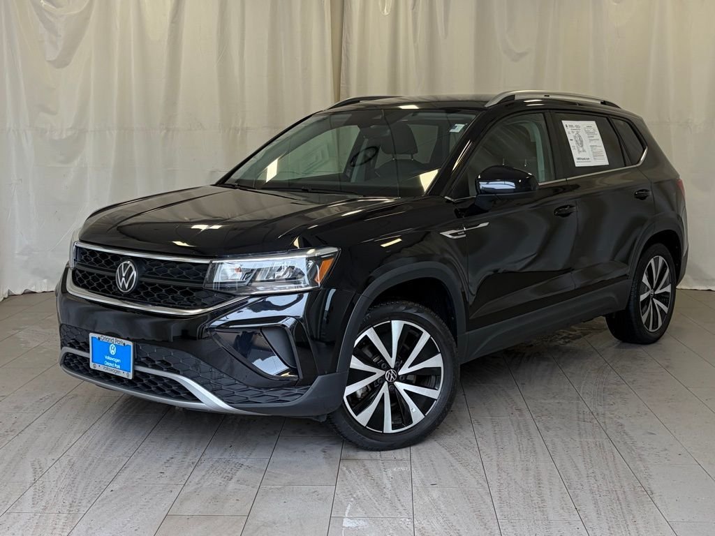 2023 Volkswagen Taos 1.5T SE 4Motion's photo