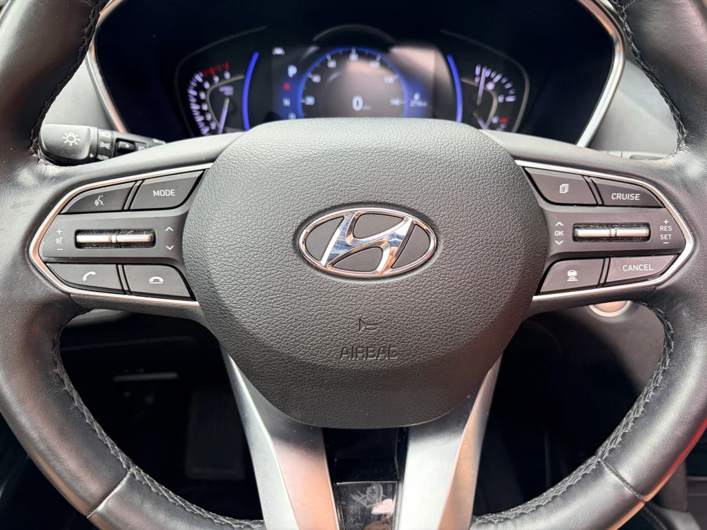 Used 2019 Scarlet Red Hyundai Ultimate image 16