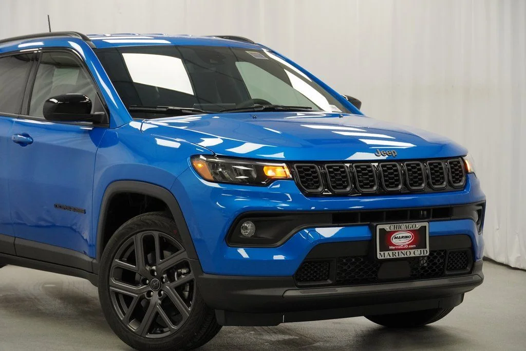 New 2026 Hydro Blue Pearlcoat Jeep Latitude image 3