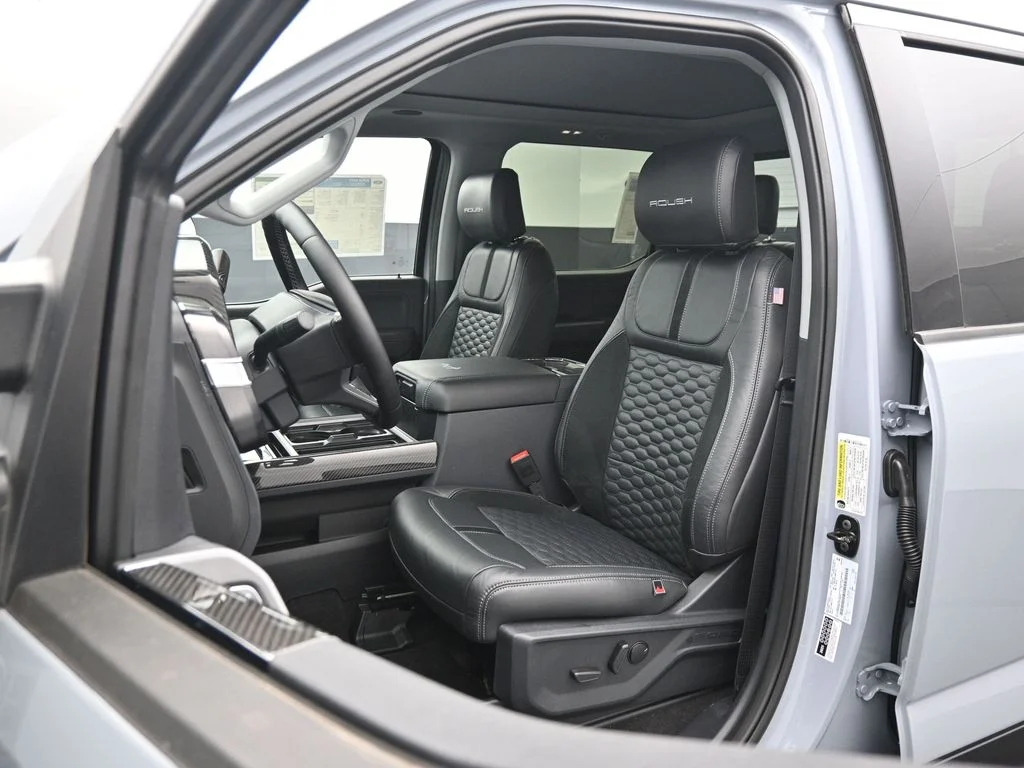 New 2026 Glacier Gray Metallic Tri-Coat Ford Lariat image 8
