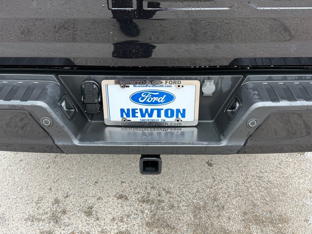 Used 2023 Black Ford XLT image 36