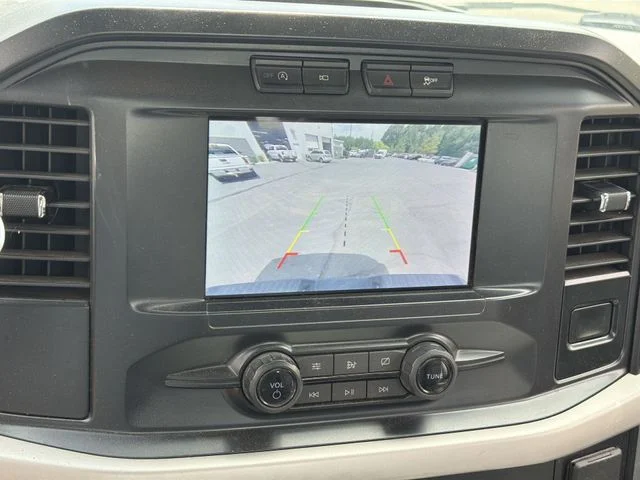Used 2021 White Ford XL image 12