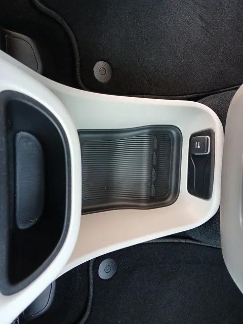 Used 2024 White Chrysler Touring L image 36