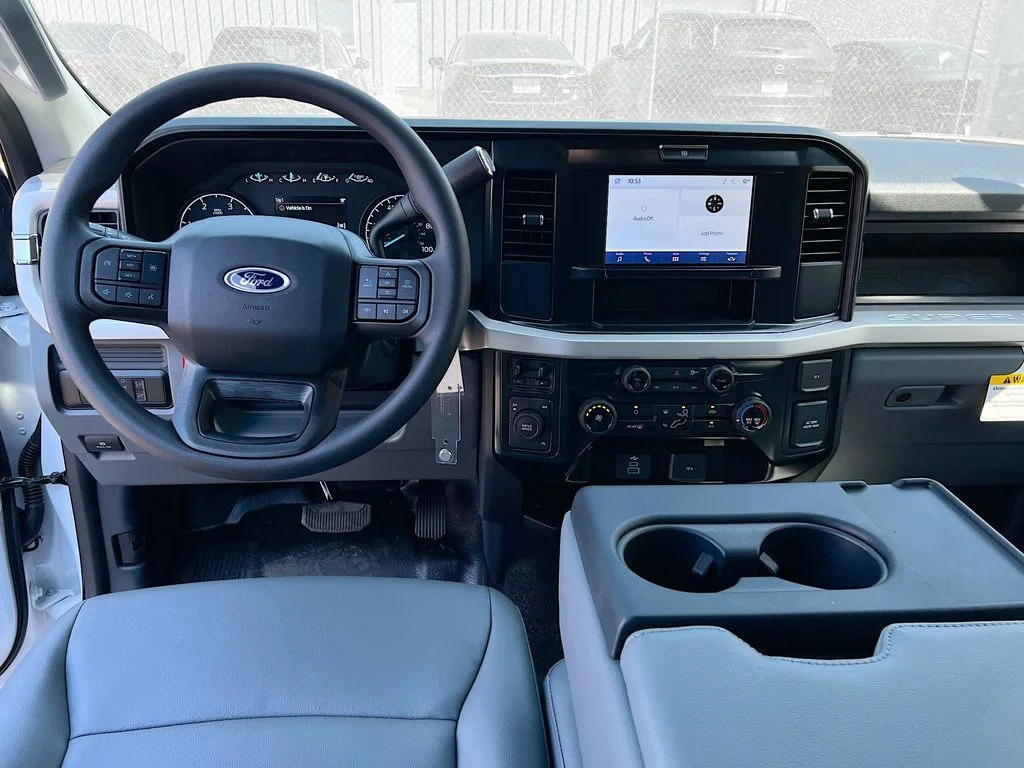 New 2025 Oxford White Ford XL image 24