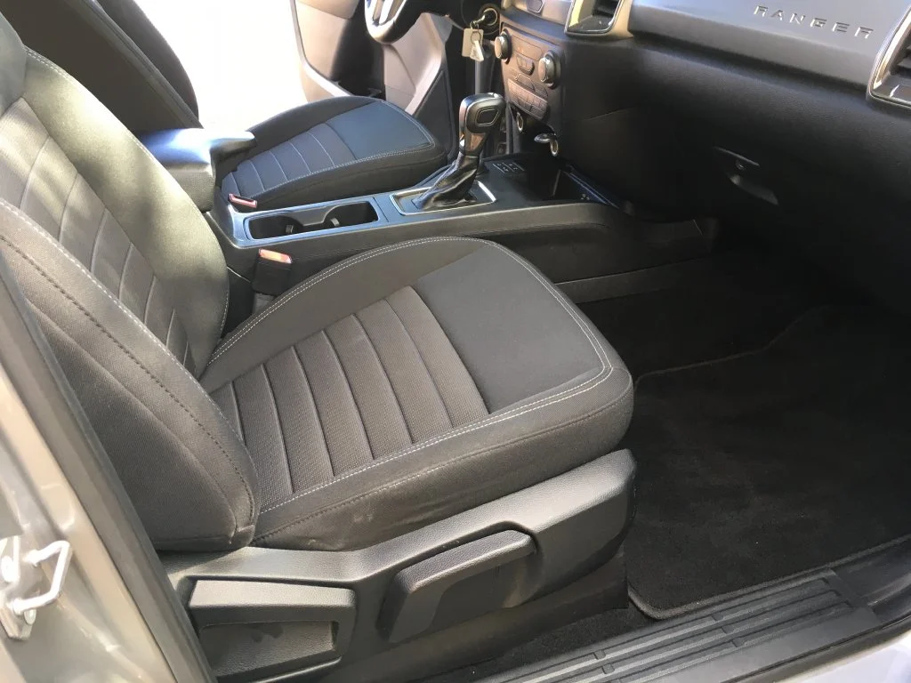 Used 2020 Silver Ford XLT image 31