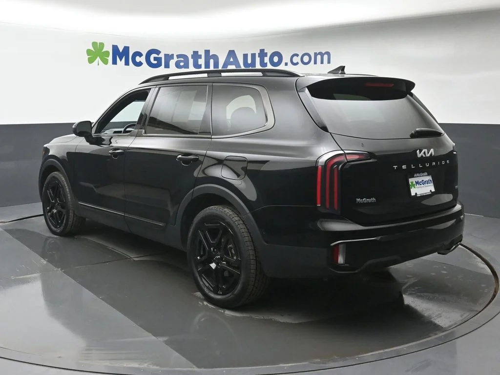 Used 2024 Black Kia EX X-Line image 27