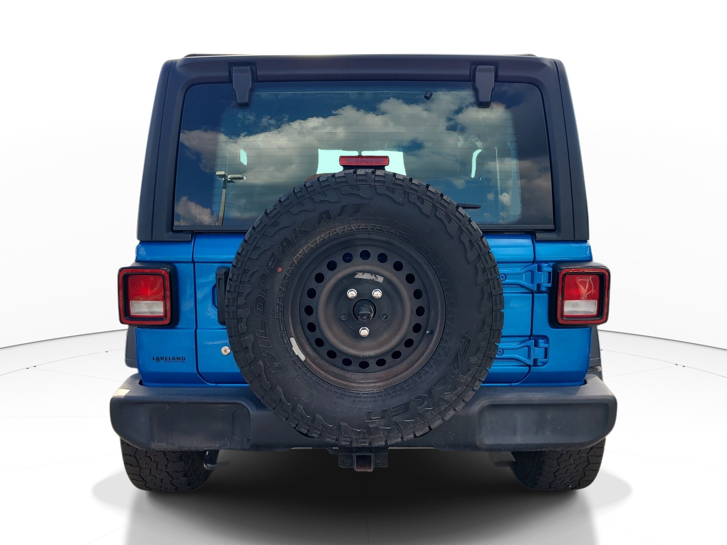 Used 2024 Hydro Blue Pearlcoat Jeep Sport image 5